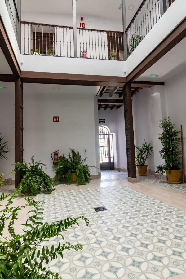 Apartamentos Turisticos Mamelon Jerez de la Frontera Exterior photo