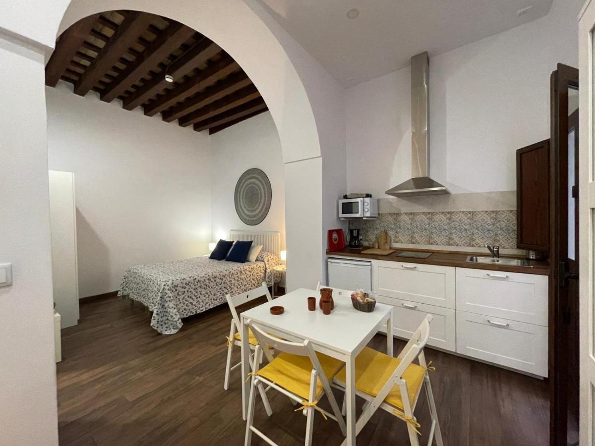 Apartamentos Turisticos Mamelon Jerez de la Frontera Exterior photo