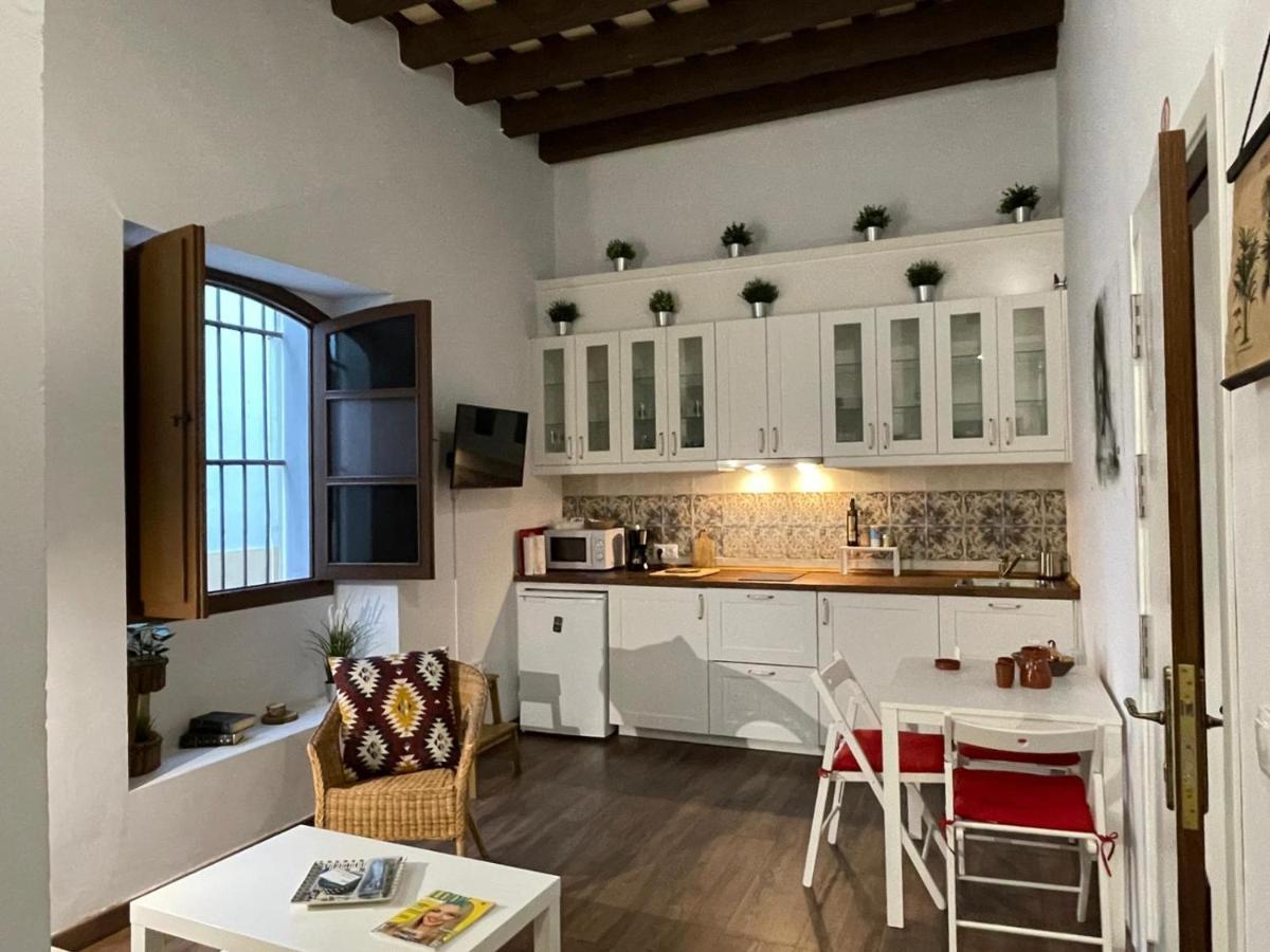 Apartamentos Turisticos Mamelon Jerez de la Frontera Exterior photo