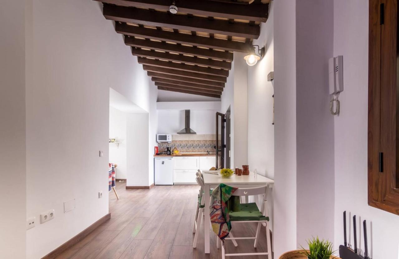 Apartamentos Turisticos Mamelon Jerez de la Frontera Exterior photo