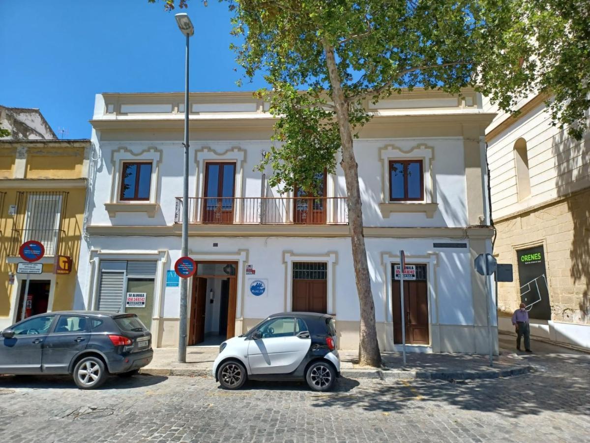 Apartamentos Turisticos Mamelon Jerez de la Frontera Exterior photo
