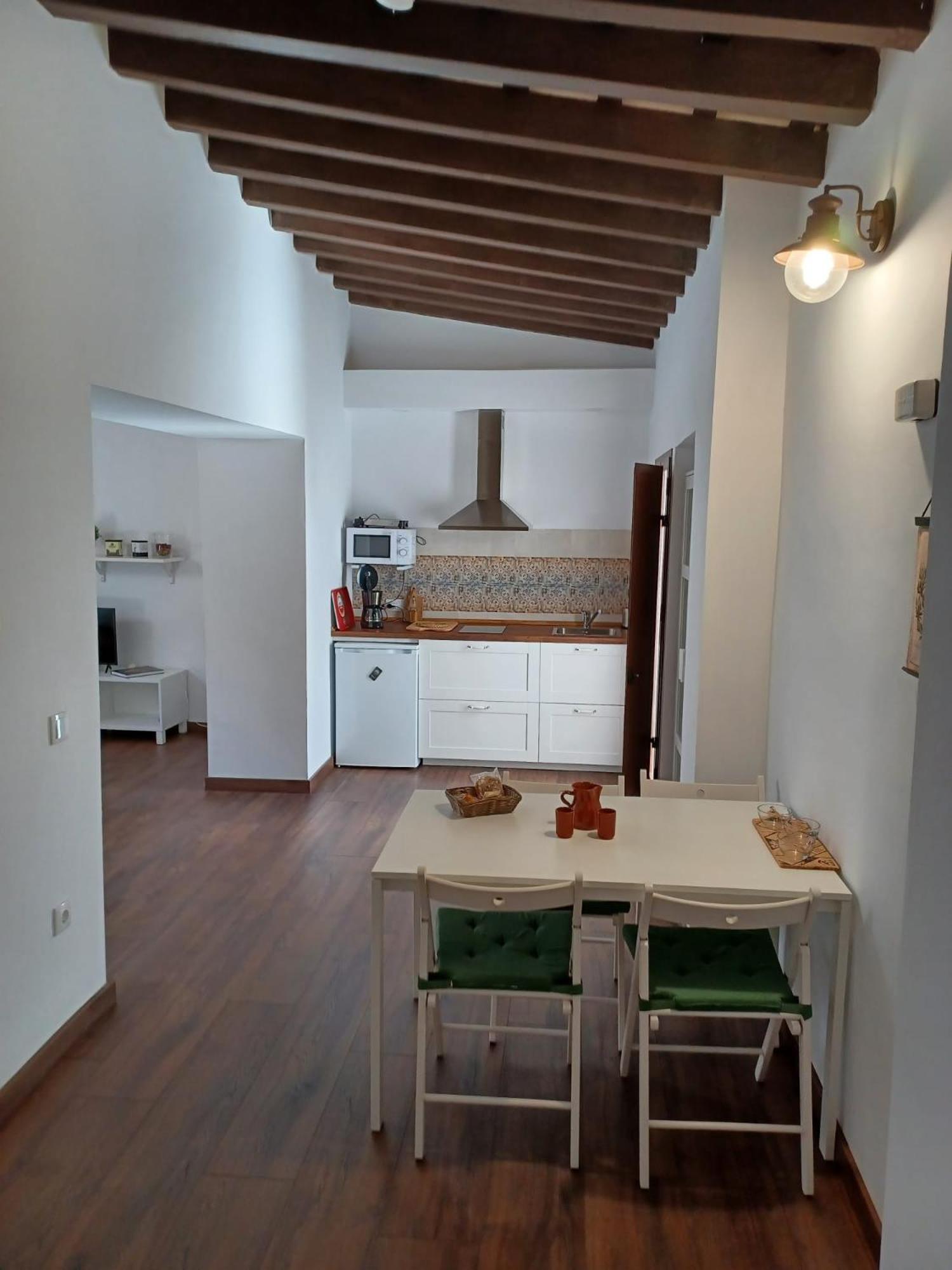 Apartamentos Turisticos Mamelon Jerez de la Frontera Room photo