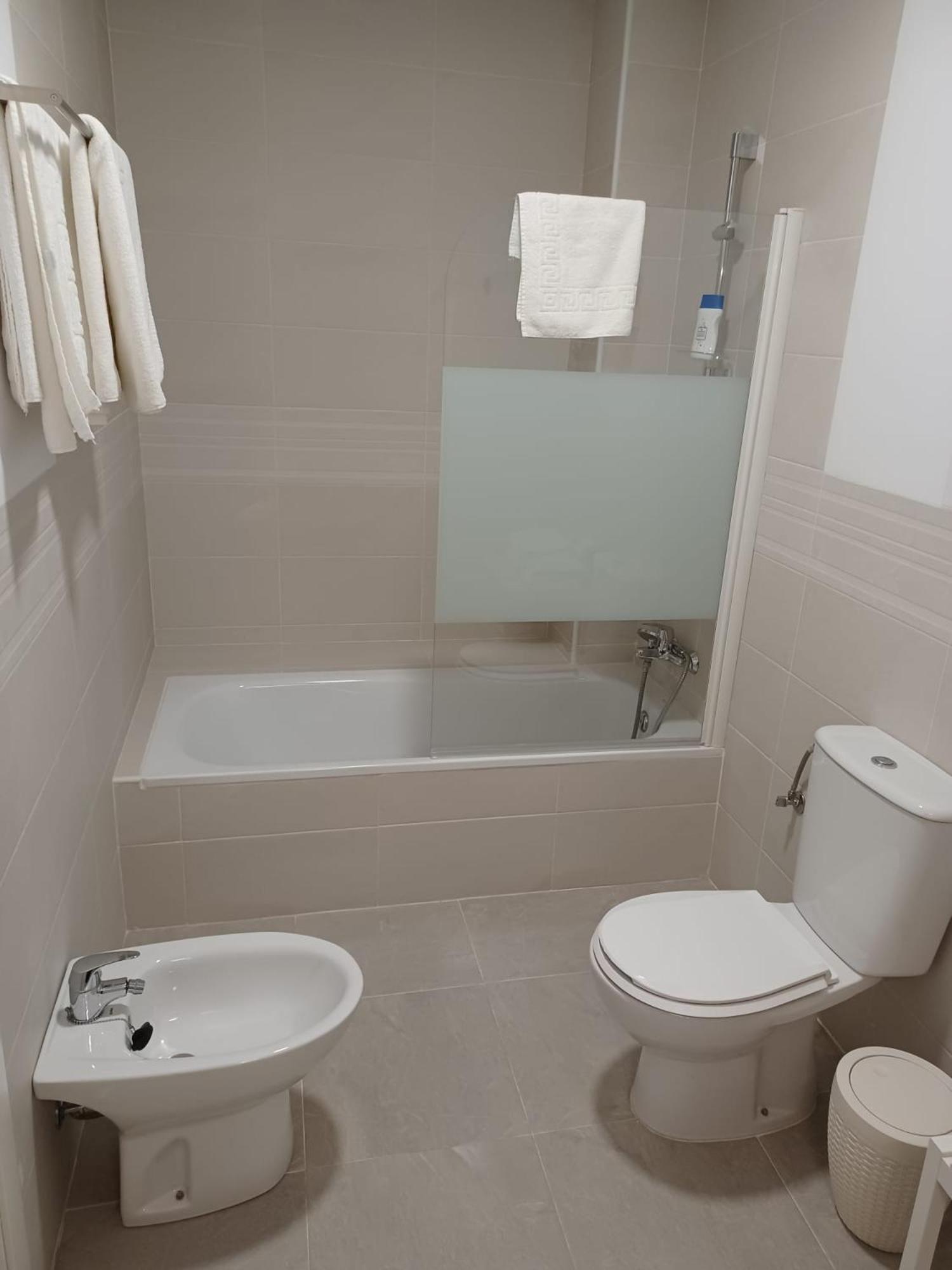 Apartamentos Turisticos Mamelon Jerez de la Frontera Room photo